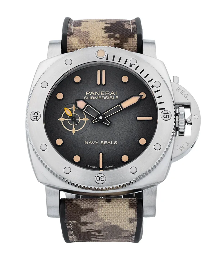 Panerai Submersible QuarantaQuattro PAM01518 415002