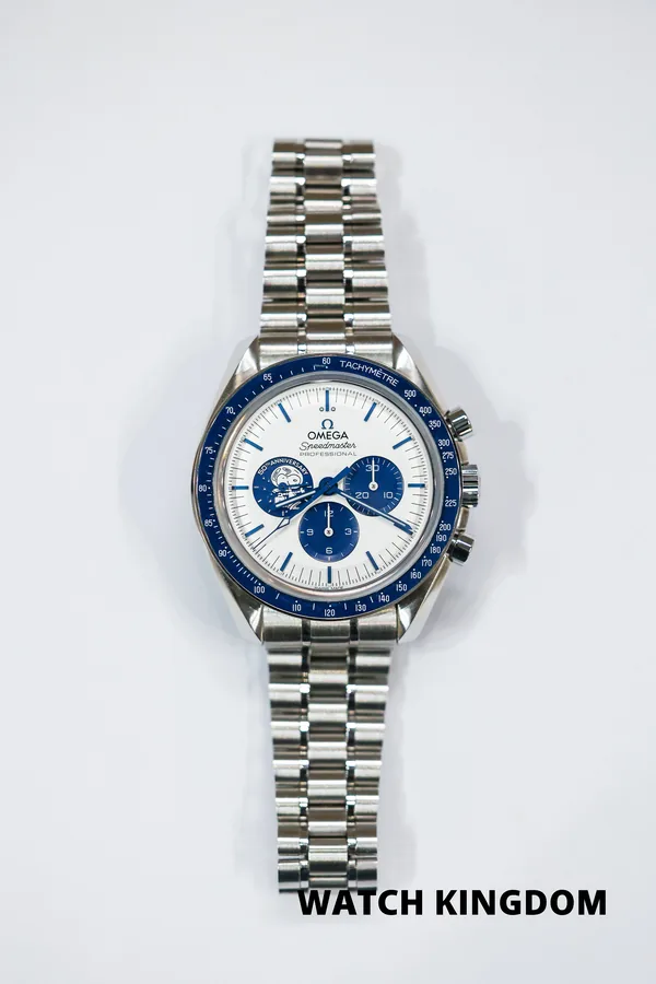 Watch Kingdom 2022 Omega Speedmaster Snoopy 31032425002001