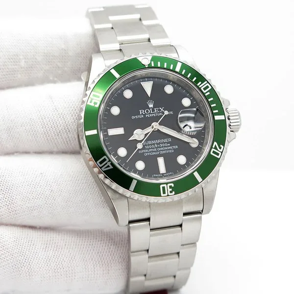 Rolex Submariner Date 16610LV