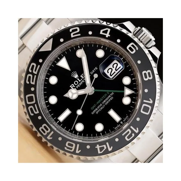 Rolex GMT-Master II 126710 GRNR