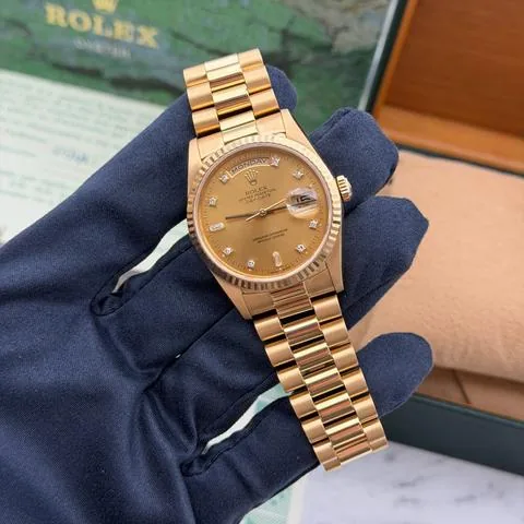 Rolex Day-Date 118238-0122