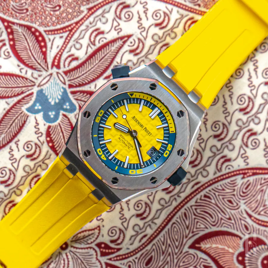 Audemars Piguet Royal Oak Offshore DiverFull Set...Great Band 15710ST.OO.A051CA.01