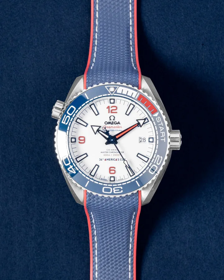 Omega Seamaster Planet Ocean 215.32.43.21.04.001