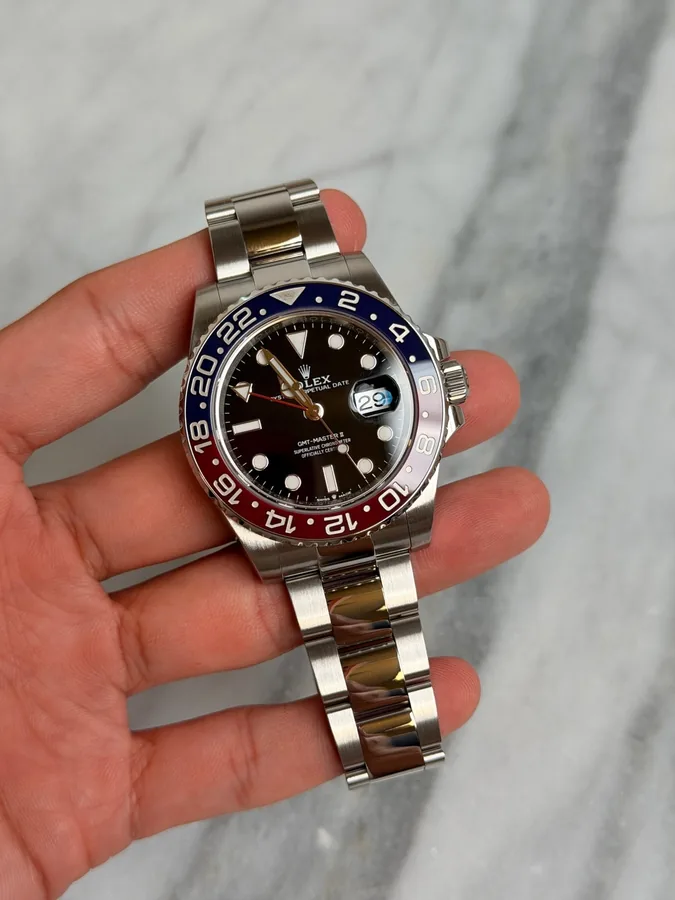 Rolex 2022 126710BLRO Oyster Pepsi 14704