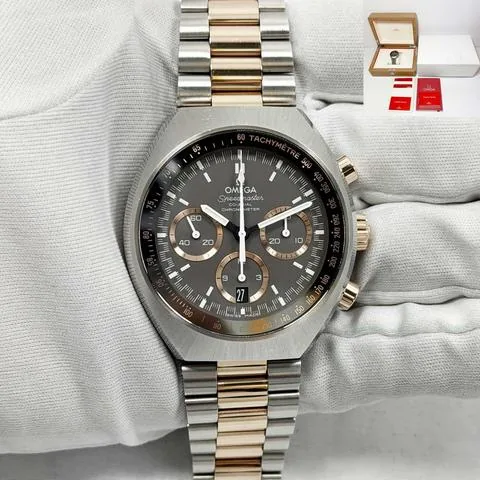Omega Speedmaster Mark II 327.20.43.50.01.001