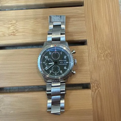 Breitling Aviator 8 A133161A1L1A1