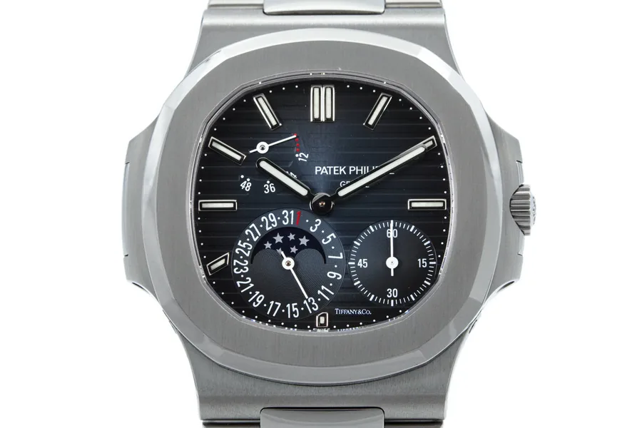 Patek Philippe 2016 Nautilus 5712 8284