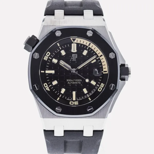 Audemars Piguet Royal Oak Offshore OO 15720CN