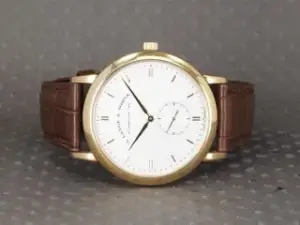 A. Lange & Söhne A. Lange & Söhne Saxonia 215.021 37mm 18 karat gold
