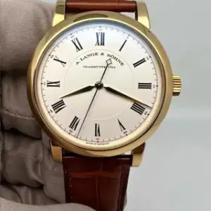 A. Lange & Söhne A. Lange & Söhne Richard Lange 232.021 40.5mm Yellow gold Silver