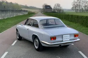 Alfa Romeo Giulia GT 1300 Junior