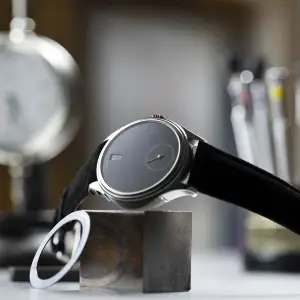 Andersen Genève Jumping Hours Black Jade Stone