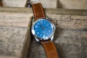 anOrdain Model 2 MKI Central Second Enamel Dial