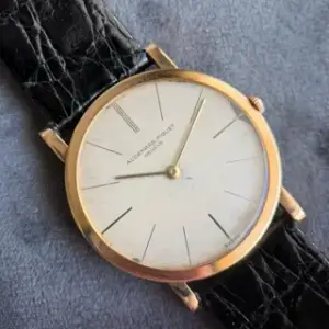 Audemars Piguet Audemars Piguet Ultra-thin THIN 18K CAL 2003 Yellow gold Champagne