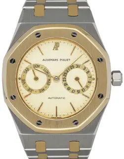 Audemars Piguet Audemars Piguet Royal Oak Day-Date 25572SA 36mm Stainless steel Cream