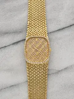 Audemars Piguet Audemars Piguet Cobra 4239BA 26.5mm Yellow gold