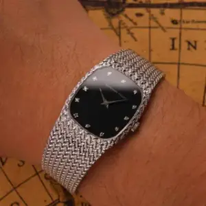 Audemars Piguet Audemars Piguet Cobra 4126 18K 26mm White gold Black