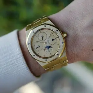 Audemars Piguet Audemars Piguet Royal OakYellow Gold Royal Oak Perpetual Watch Ref. 25554 (New Arrival)