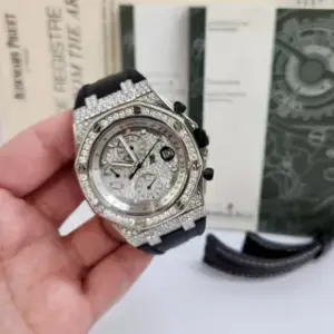 Audemars Piguet Audemars Piguet Royal Oak Offshore 26067BC.ZZ.D002CR.01 42mm White gold Paved