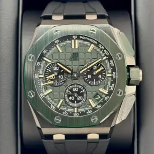 Audemars Piguet Audemars PiguetNEW 2025 Royal Oak Chroograph 43mm 26420CE Ceramic Green Dial