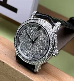 Audemars Piguet Audemars Piguet Jules Audemars 77214BC 27mm White gold Paved