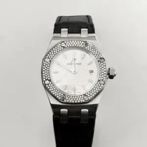 Audemars Piguet Audemars Piguet Royal Oak Lady 67601ST.ZZ.D012CR.01 33mm Stainless steel Silver