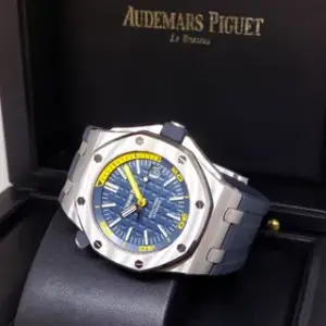 Audemars Piguet Audemars Piguet Royal Oak Offshore Diver 15710ST 42mm Stainless steel Blue