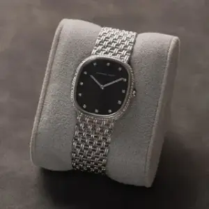 Audemars Piguet Audemars Piguet Cobra 56442BC 29mm White gold Blue