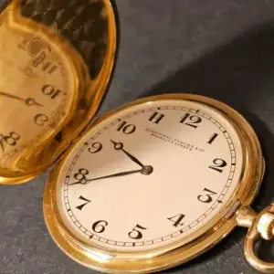 Audemars Piguet Audemars Piguet Ultra-thin 512 64mm Yellow gold Bronze