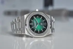 Audemars Piguet Royal Oak Jumbo Extra-Thin Platinum Smoked Green Dial