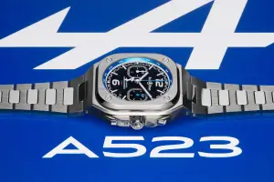 Bell & Ross BR 05 Chrono A523