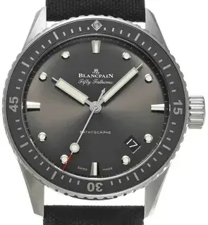 Blancpain Blancpain Fifty Fathoms 5000 1110 B52A 43mm Stainless steel Dark gray, Price & Market Data