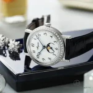 Breguet Breguet Classique 9088BB/29/964/DD0D 30mm White gold White