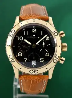 Breguet Breguet Type XX 3820 39mm Yellow gold Black