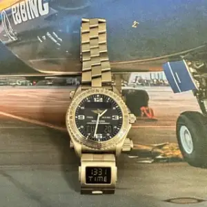 Breitling Breitling Emergency E76321 43mm Titanium Black