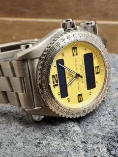 Breitling Breitling Emergency E76321 42mm Titanium Yellow
