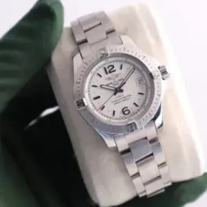 Breitling Breitling Colt A7738811 33mm Stainless steel White