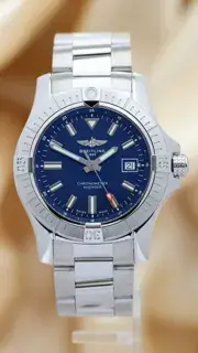 Breitling Breitling Avenger A17318 43mm Blue