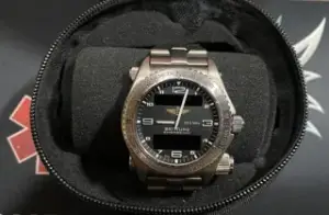Breitling Breitling Emergency E56321 Titanium Black