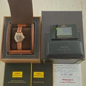 Breitling Breitling Galactic 32 C71356L2/Q581 32mm Rose gold and Stainless steel Bronze