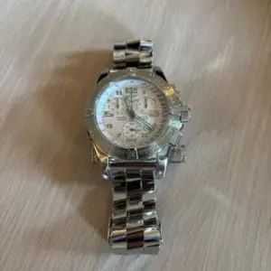 Breitling Breitling Emergency A73322 45mm Stainless steel White