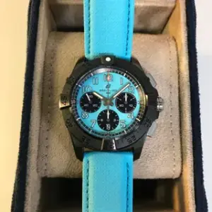 Breitling Breitling Avenger SB0146101L1X1 42mm Ceramic Turquoise