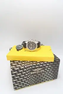 Breitling Breitling Avenger A13380 44mm Stainless steel Black