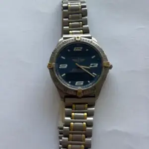 Breitling Breitling Aerospace F65062 40mm Titanium Blue