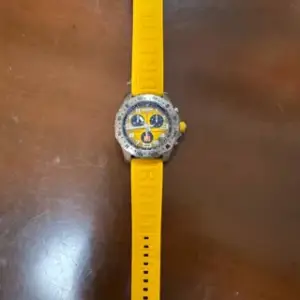 Breitling Breitling Endurance Pro E823102A1I1S1 44mm Titanium Yellow