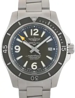 Breitling Breitling Superocean A17367 44mm Stainless steel Green