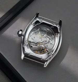 Cartier Tortue Monopoussoir Chronograph