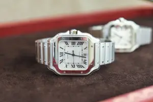 Cartier Santos de Cartier Mid Size