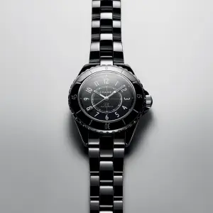 Chanel J12 33mm Calibre 12.2