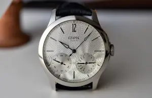 Czapek Quai des Bergues Aurora Borealis